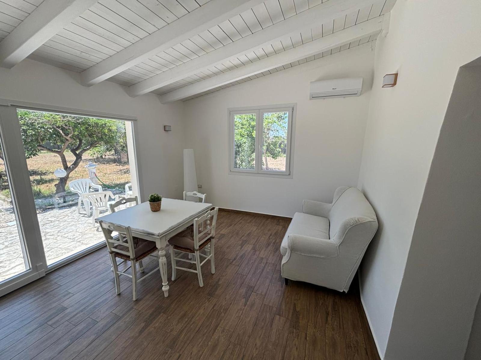 Tenuta Pizzi سان بييترو فيرنوتيكو المظهر الخارجي الصورة